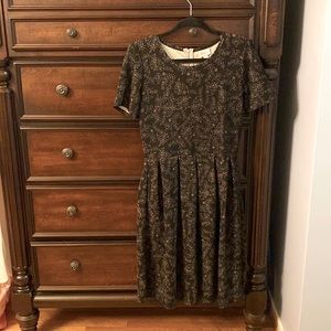 LulaRoe Amelia dress (POCKETS!) - medium, black/cream delicately floral